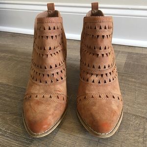 Distressed Eyelet Booties